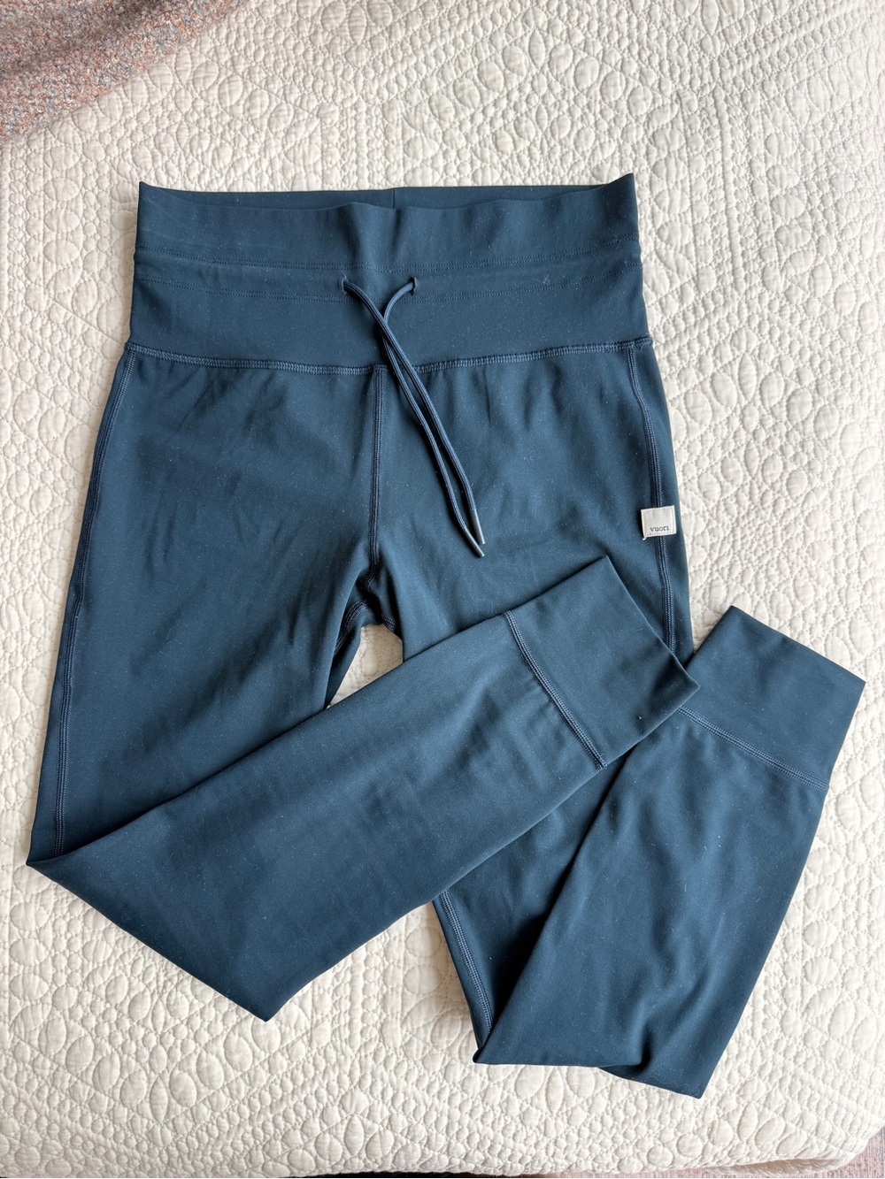 Vuori Navy Leggings
